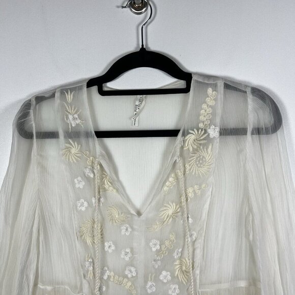 Feathers Bone By Anthropologie Embroidered Ivory Boho Blouse Women’s Size Small - Picture 3 of 9